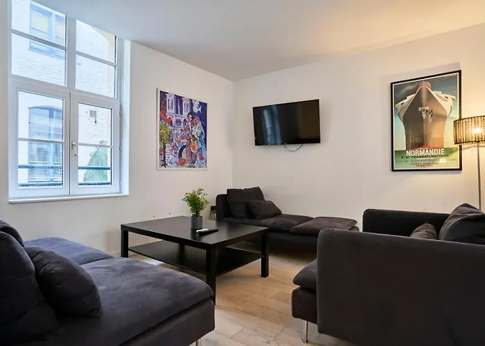 Spacious One Bedroom Ideally Located Lille